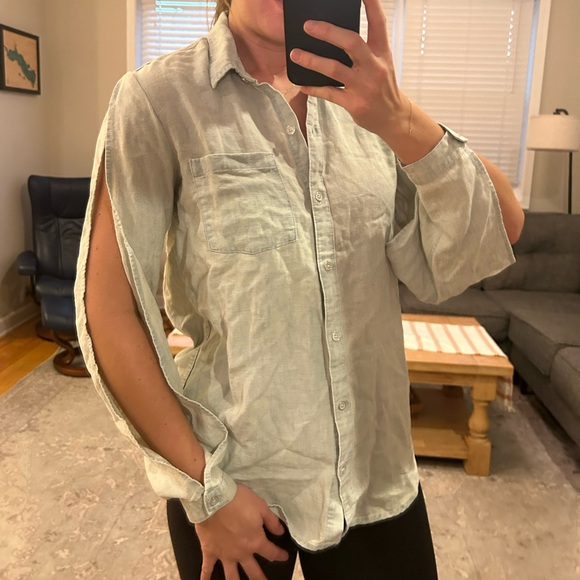 NWT Joe’s Jeans denim light wash split sleeve button down shirt! - Picture 6 of 7